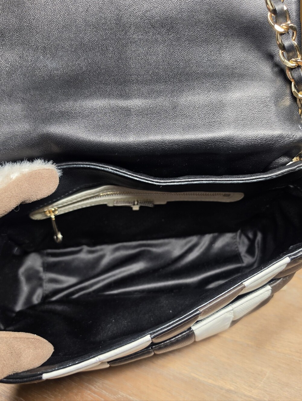 henri bendel Patchwork 712 5th Ave. Collectors Bag w/ Wallet (Retail $826) - Picture 6 of 16